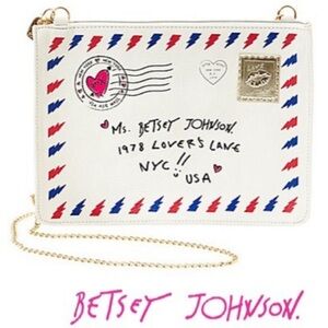 Betsey Johnson letter envelope crossbody
